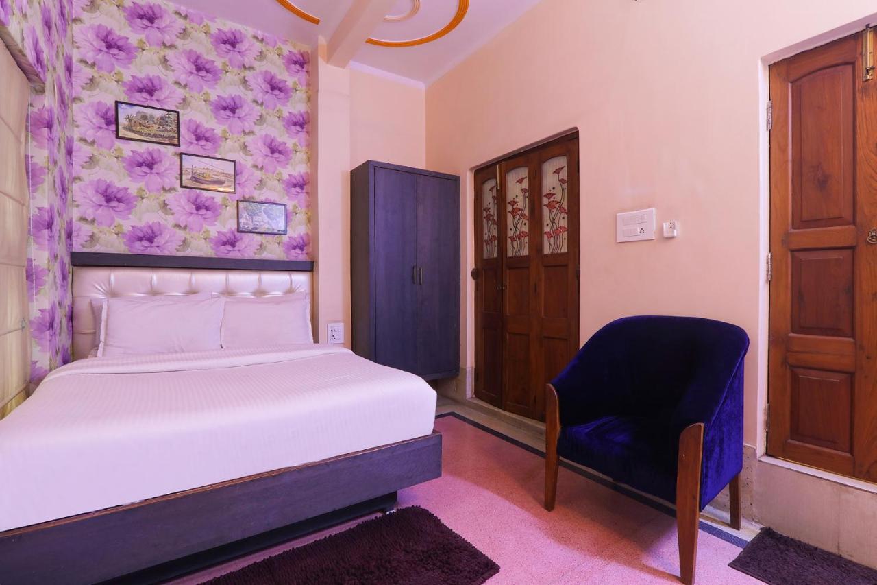 Fabhotel East View Варанасі Екстер'єр фото