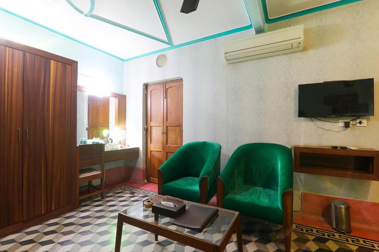 Fabhotel East View Варанасі Екстер'єр фото