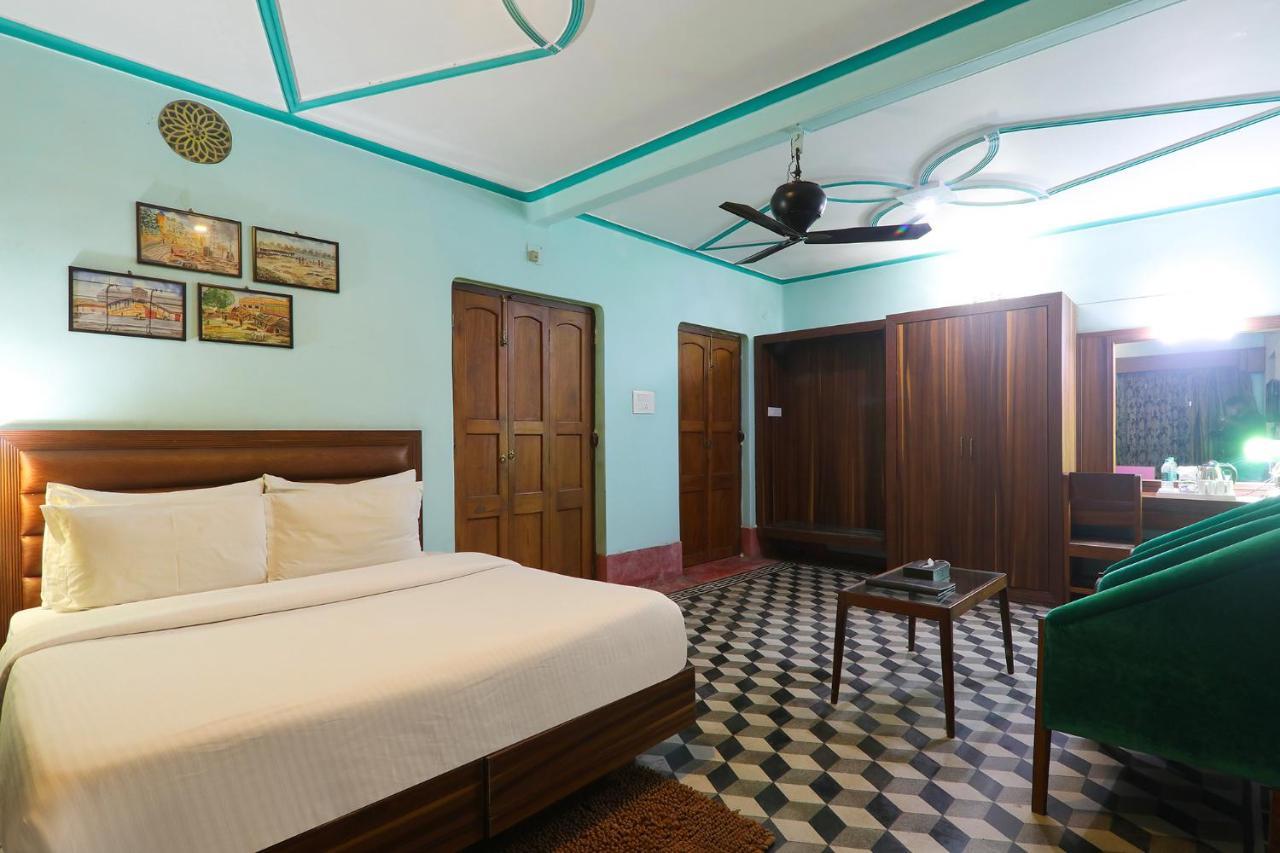Fabhotel East View Варанасі Екстер'єр фото